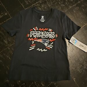 NFL New England Patriots Girl's V Neck T Shirt New With Tags